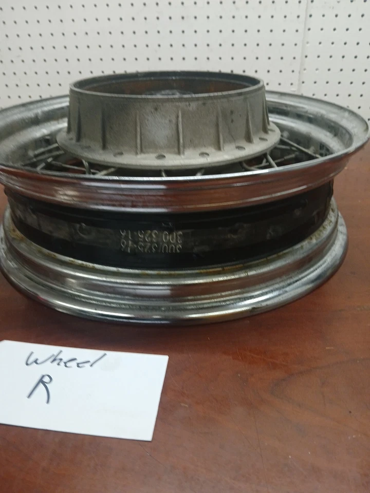 04 Suzuki VS 1400 GL Intruder Rear Wheel Rim 15x4" 65311-38B04 1996-2009 - Image 3 of 4