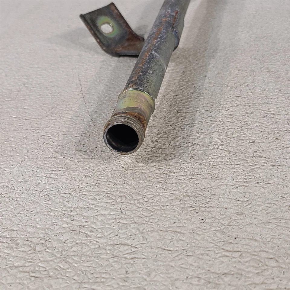 Tubo de transferencia de refrigerante Mazda Miata MX-5 06-15 AA7426 Foto 3 de 4