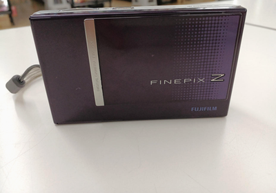 FUJIFILM FinePix Z250fd Purple Digital Camera 10.0MP With Box 