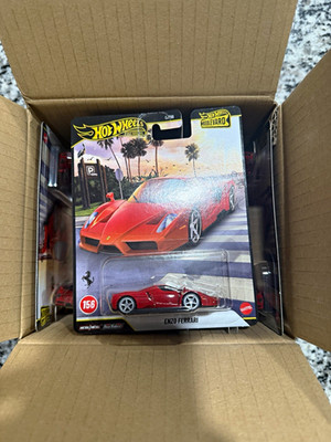 Hot Wheels Premium Boulevard Enzo Ferrari CASE 10qty