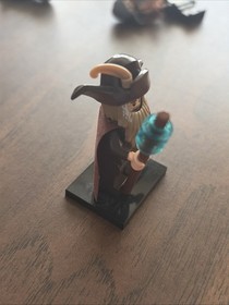 LEGO Radagast the Brown Minifigure 79014 the Hobbit LOTR Exclusive with feather