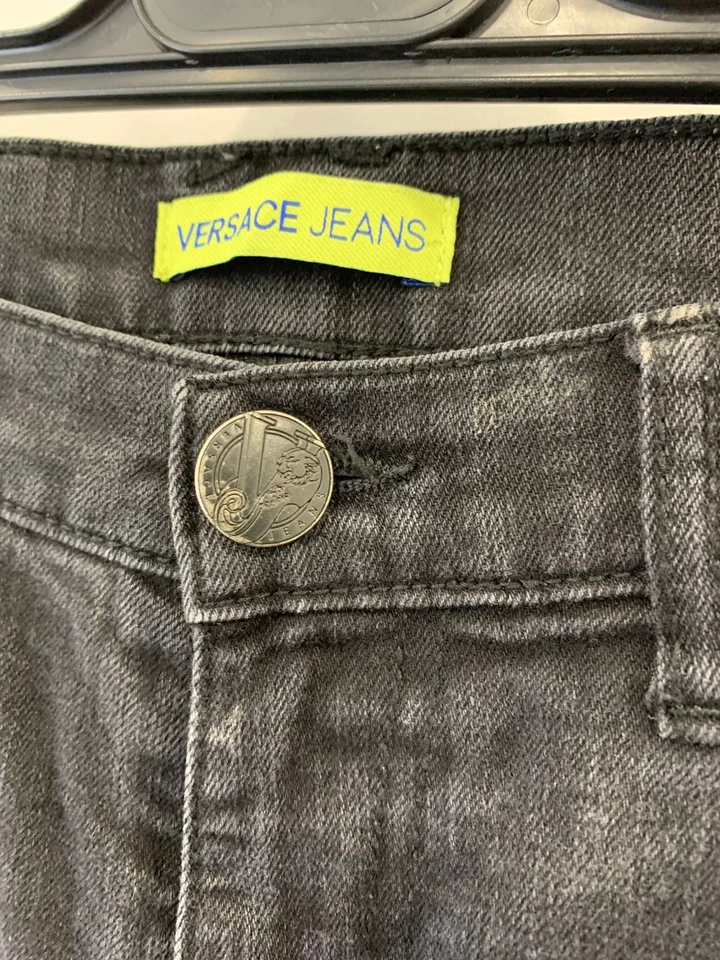 Pantalones de mezclilla Versace Jeans ajustados negros W30 L26.5 para hombre diseño Italia #P5 Foto 4 de 4