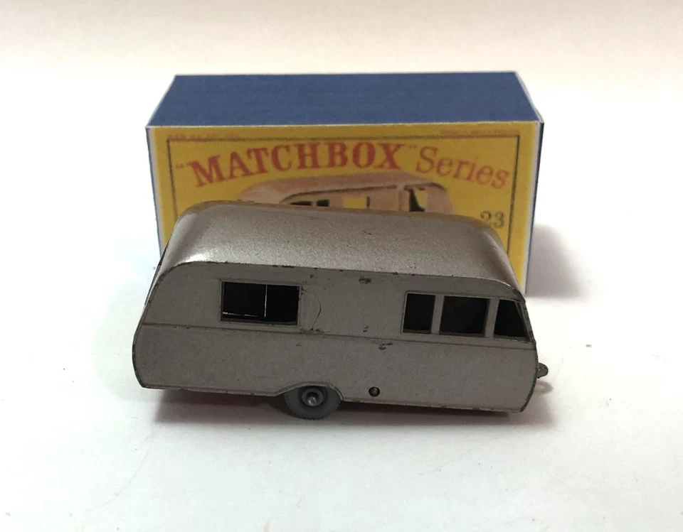 Vintage Lesney Matchbox 23c Bluebird Caravan, must read full description! - Image 4 of 4