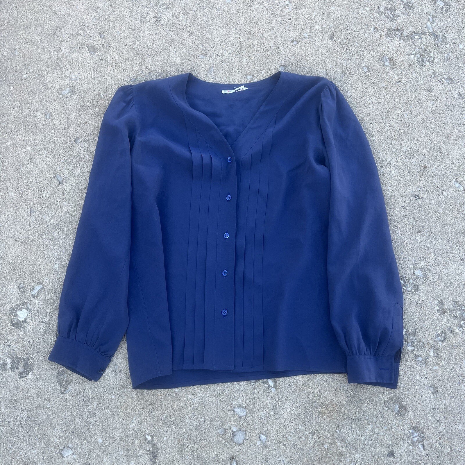 Camicia blu seta Yves Saint Laurent Rive Gauche taglia 36 a pieghe con bottoni YSL VINTAGE