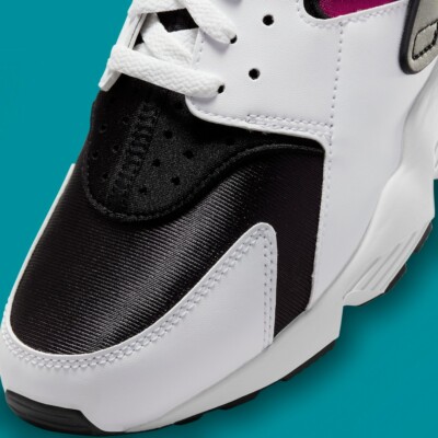 ?️NIKE AIR HUARACHE US 13 JORDAN AIR MAX 1 90s PEACE LOVE  display picture 1