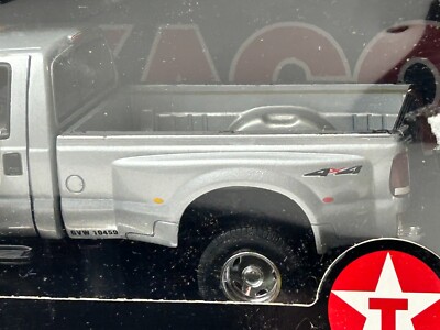 Matchbox 1:24 Scale 1999 Ford F-350 Super Duty Pickup Truck with