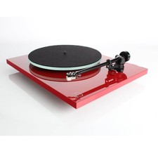 Rega Planar 2 Turntable With Pre-mounted Carbon Mm Cartridge Red
