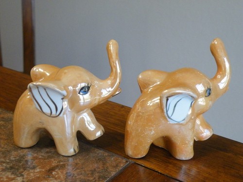2 Vtg Peach Lusterware Hand Painted Elephant Figurine Trunk Up  FREESHIP - Picture 6 of 6