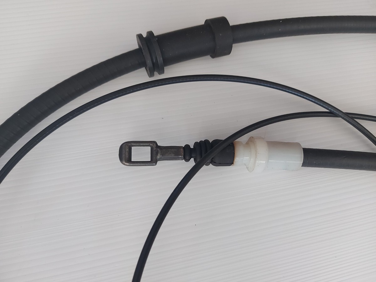 Handbrake cable, for Ford Sierra SW - Sierra C ABS 1656793