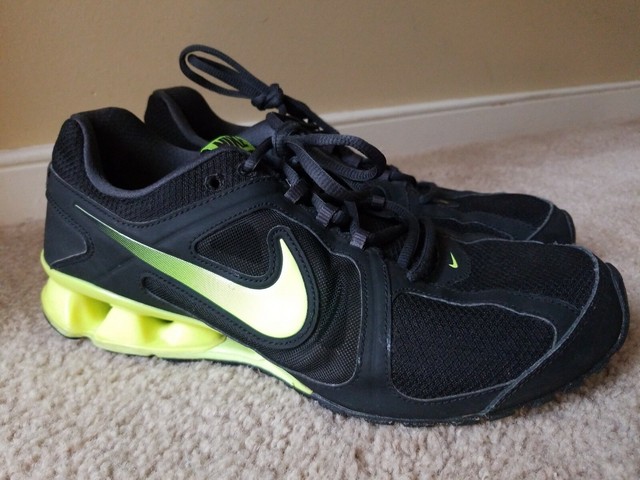 NIke Size 10 Training Sneakers Lime Black New Mens Shoes
