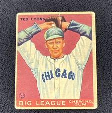 Goudey 1933 Big League Chewing Gum Ted Lyons #7 Chicago White Sox R319 MLB Card