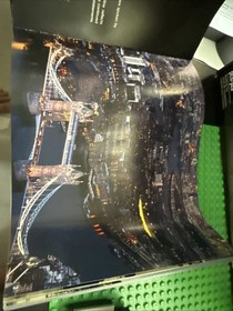 LEGO ARCHITECTURE: London (21034) With Box And Instructions