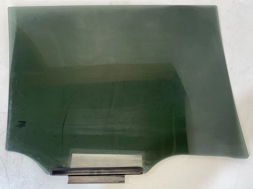 Se adapta a Subaru Legacy Outback 2020-2025 puerta trasera izquierda ventana de vidrio OEM Foto 4 de 4