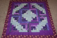 PURPLE & WHITE FLORAL ~ LOG CABIN QUILT TOP ~ 49" SQ. ~ BABY/LAP/SOFA ~ USA