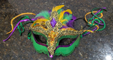 Mardi Gras Masquerade Mask - Feather Venetian Carnival Mask