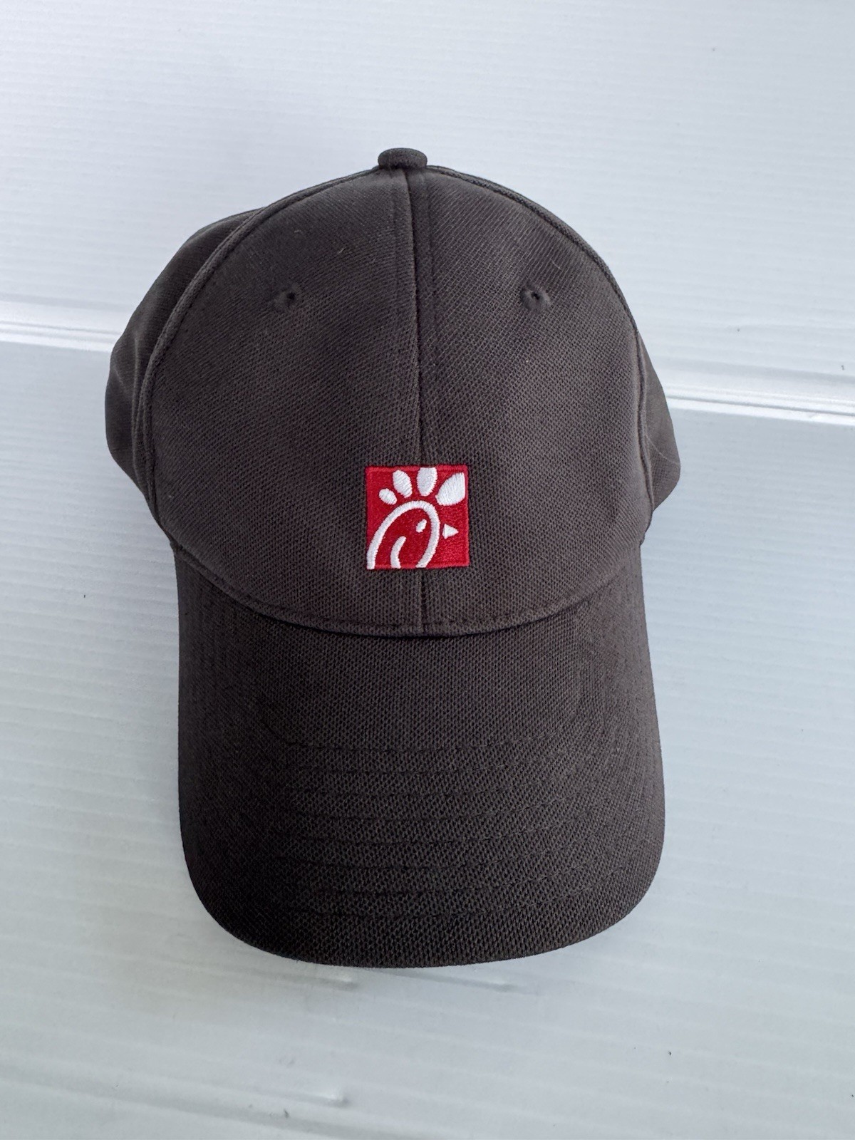 Chick-Fil-A Team Style oobe Hat Cap Adjustable Strapback Gray Embroidered Logo