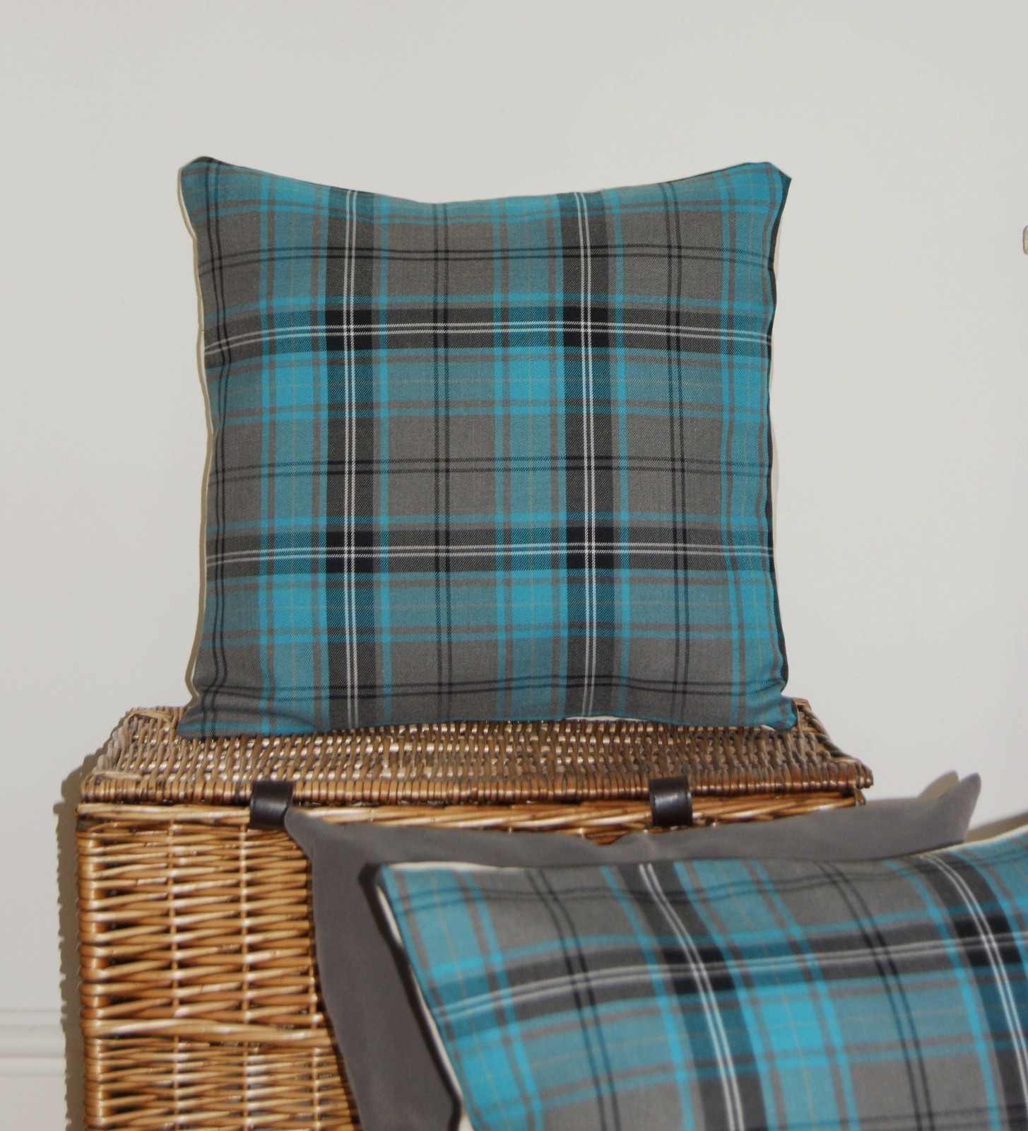 TARTAN CUSHION COVERS PINK GREY 16x16" INCH COUNTRY CHIC PLAID SCOTTISH