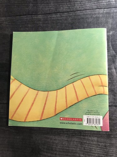 Under My Hood I Have a Hat by Karla Kuskin Paperback Scholastic GUC - Picture 2 of 3