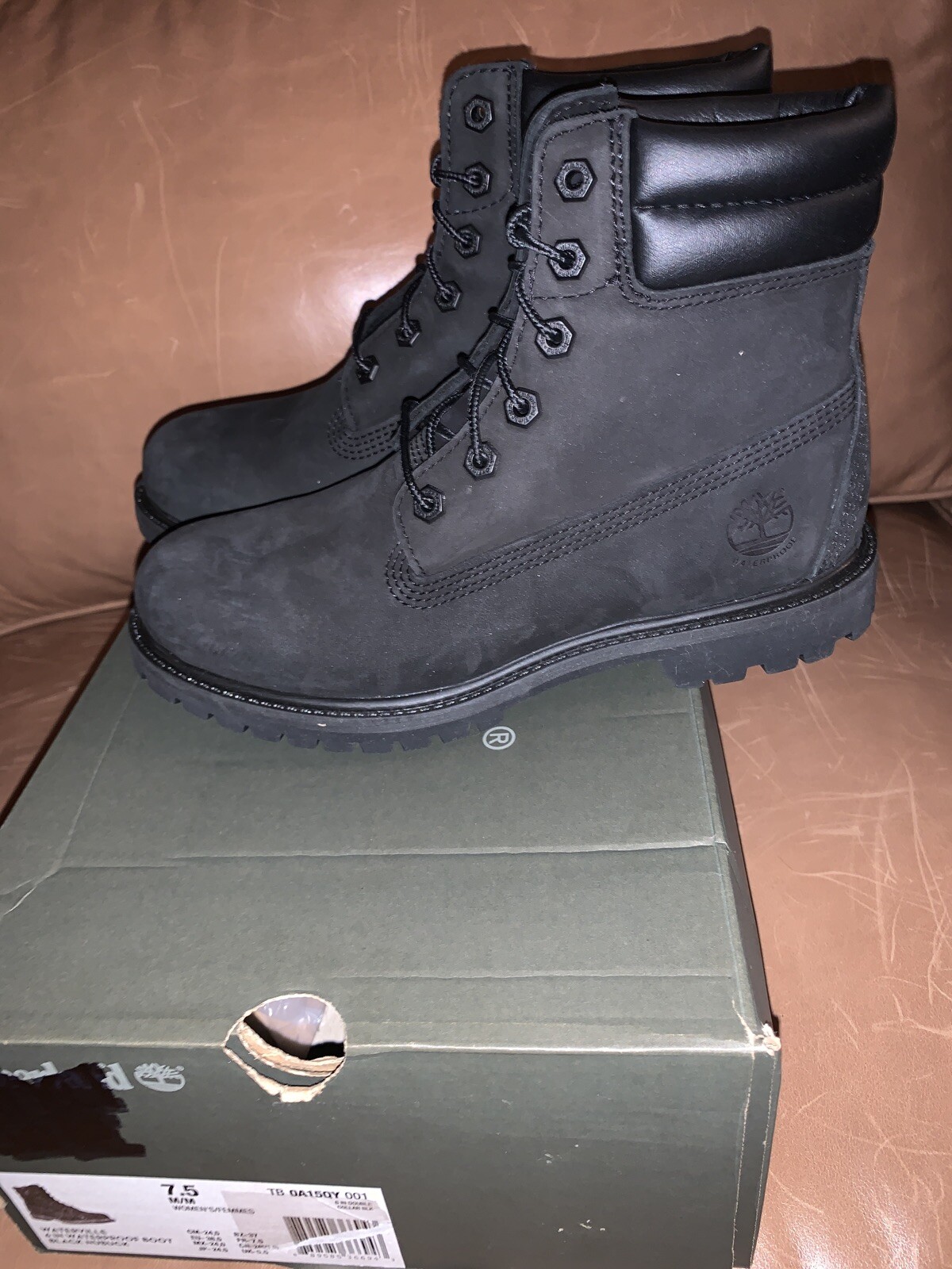 NIB Timberland Waterville 6" Black Women's Boot 0A15QY001 - right 8 / left 7.5