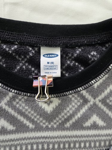 Kids Old Navy Fair Isle Winter Fleece Pajama Set Black Gray Size Medium 8 - Picture 3 of 6