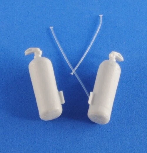 NINIVE 1Y Set x2 estintore rosso modello per diorama auto scala 1:24 - Immagine 4 di 4