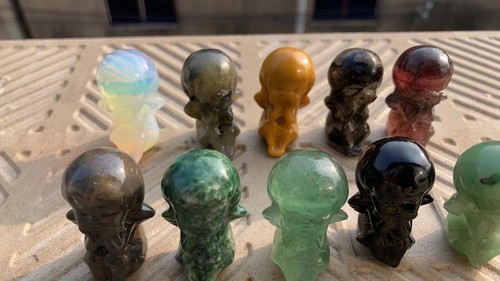 25Pcs 1.6 '' Natural types stone Carved baby angel - Picture 5 of 5