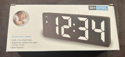 GH 0712L LED Clock in Black - Preowned