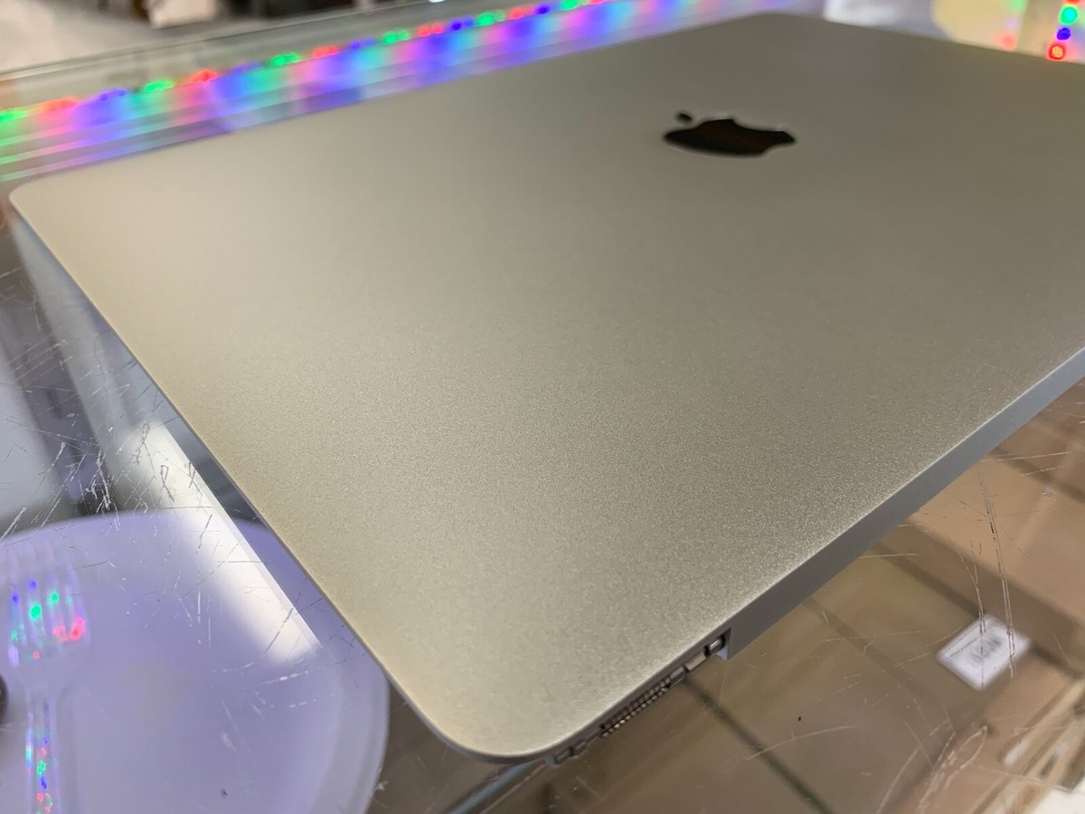 New OEM Apple Macbook Pro 13.3