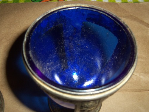 Chalice Vessel with Cobalt Blue Glass Insert & Lid Made in Japan Vintage - Nice! - Picture 4 of 5