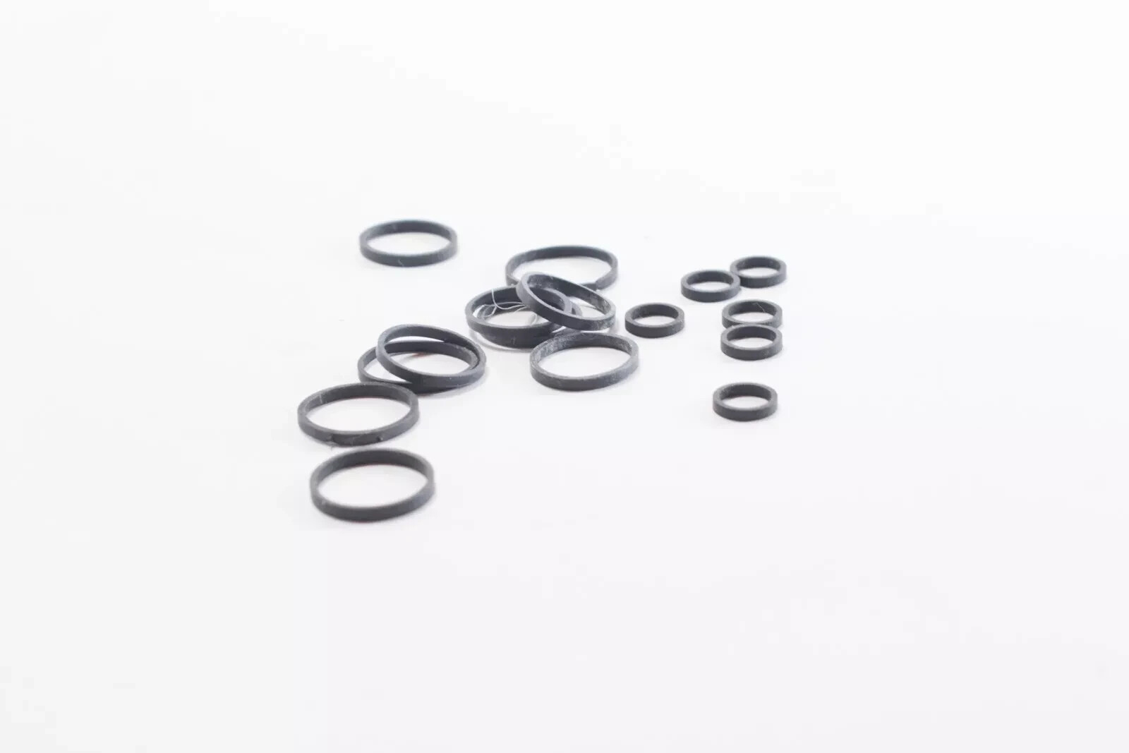 Marklin 7154 Adhesion Rings Wheel Diameter 8 to 12 in Rubber 10 pcs.