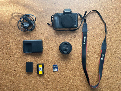 Canon EOS M50 Set + Pancake Objektiv EF-M 22 mm F/2.0 STM inkl. Zubehörpaket