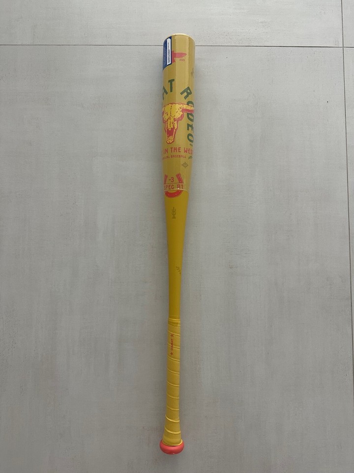 COMBAT SPEC-A1 RODEO BBCOR BAT 32'' for Sale in La Porte, TX