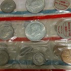 1969 U.S. Mint Set Uncirculated Business Strike Coins 2 40% Silver Halfs — photo 4