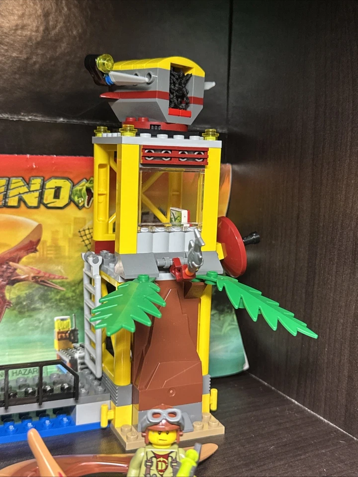 LEGO Dino Tower Takedown 97% Complete With Instructions Set 5883 Please Read - Image 4 of 4