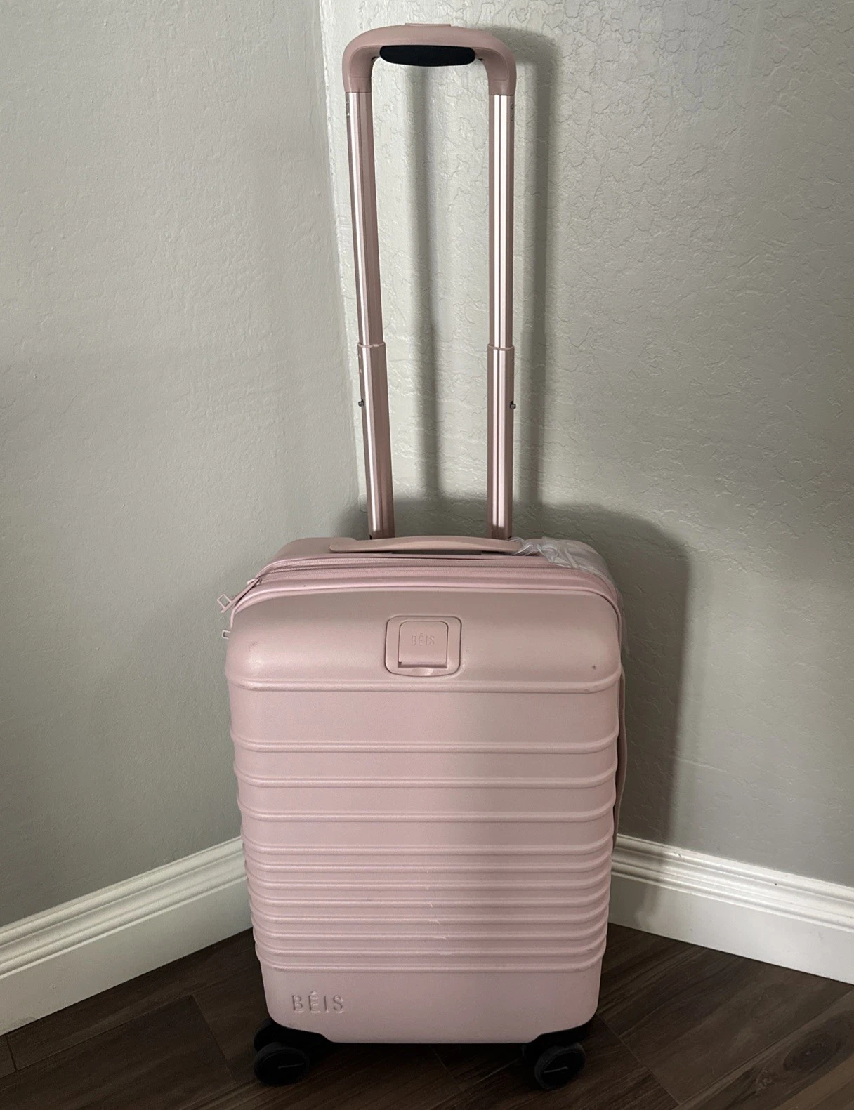 Beis The Carry-On Roller