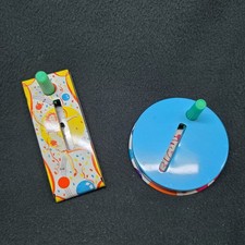 Vintage Tin Litho Noise Maker 1950s 1950s US Metal Toy Mfg Co - Set Of 2