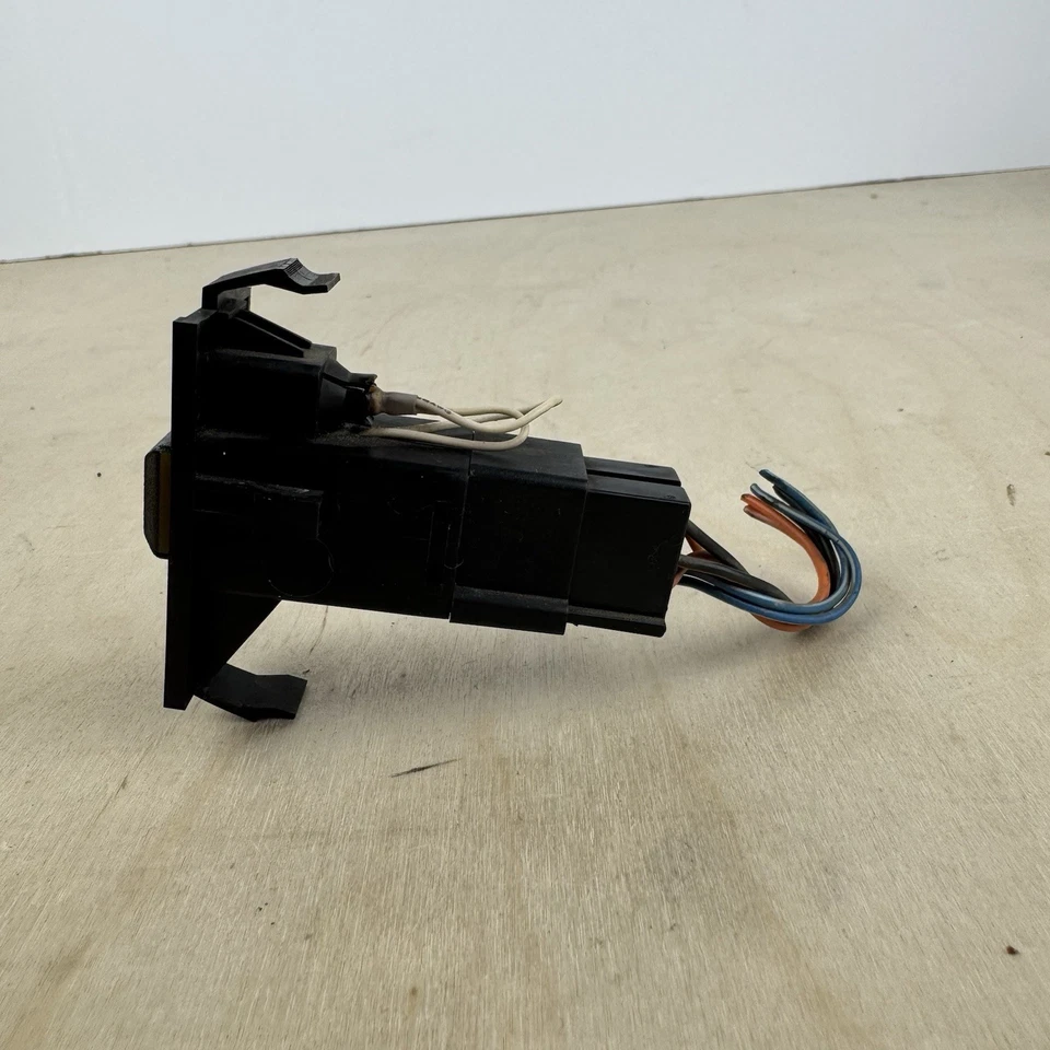 Dodge Dakota Overdrive 1987-1996 O/D interruptor de apagado botón de palanca OEM 56006757 Foto 2 de 4