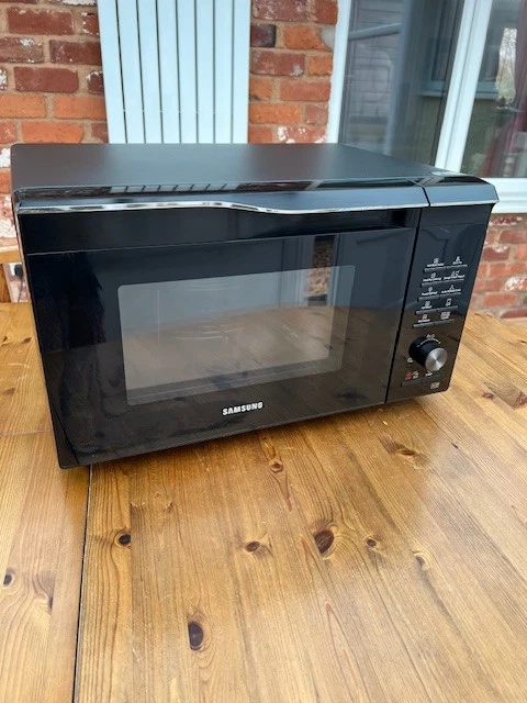 Samsung 900W 28L Combination Microwave - MCM6055CK - Black (AG195)