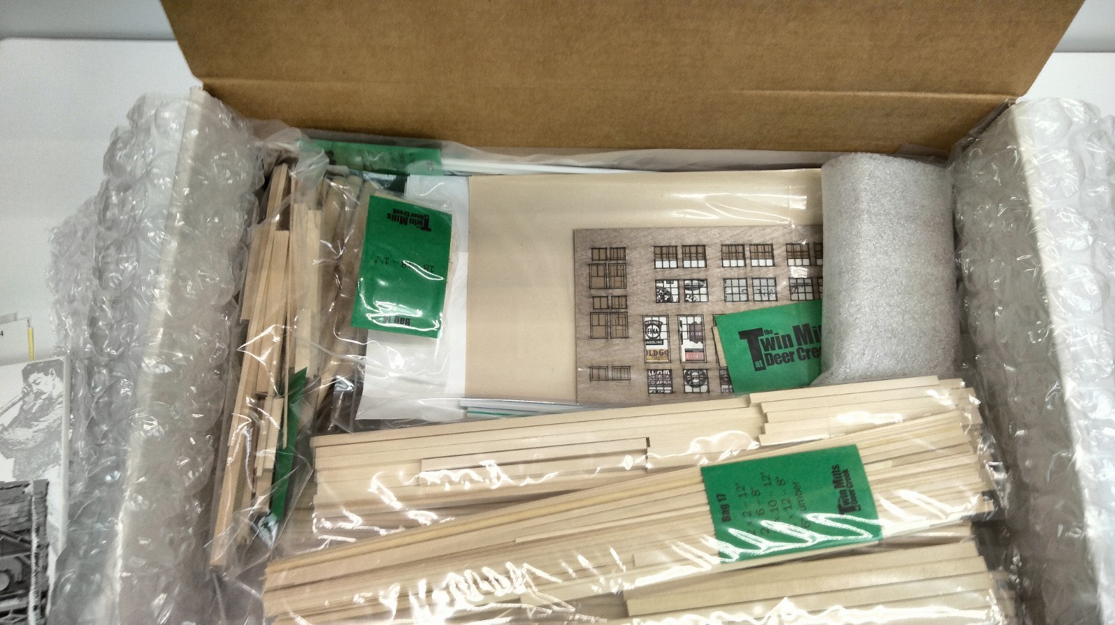 Sierra West Scale Models HO/HOn3 Kit The Twin Mills At Deer Creek HO Scale