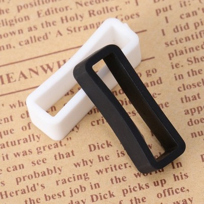 8pcs Uhrzubehör Silikon Ring Uhrengurt (24 mm schwarz und 24 mm weiß)