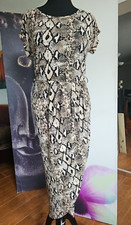 Yidarton Women's Short Sleeve Round Neck Animal Print Maxi Dress Size M Stretch
