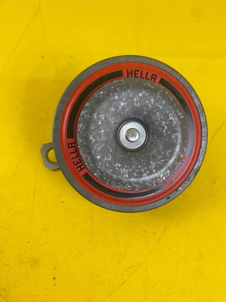 Hella Universal 6 Voltios Bocina Oldtimer Opel VW Mercedes Ford Nuevo Foto 2 de 4