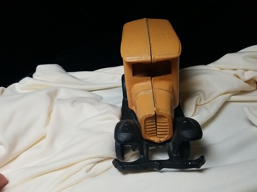 Cast Iron Old US Mail Truck USPS Yellow And Black - Picture 2 of 7
