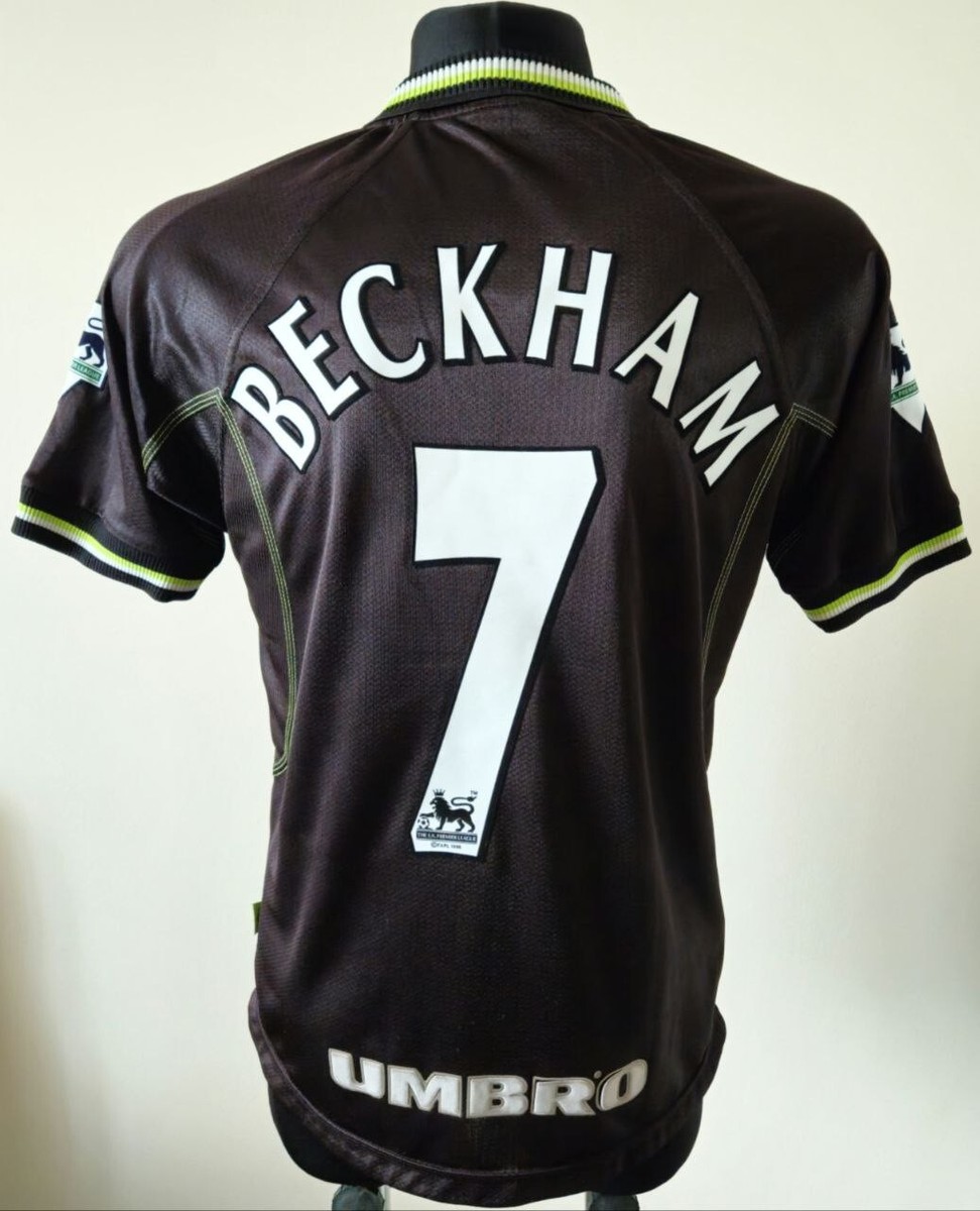 Manchester United 1998 - 1999 Third football Umbro shirt #7