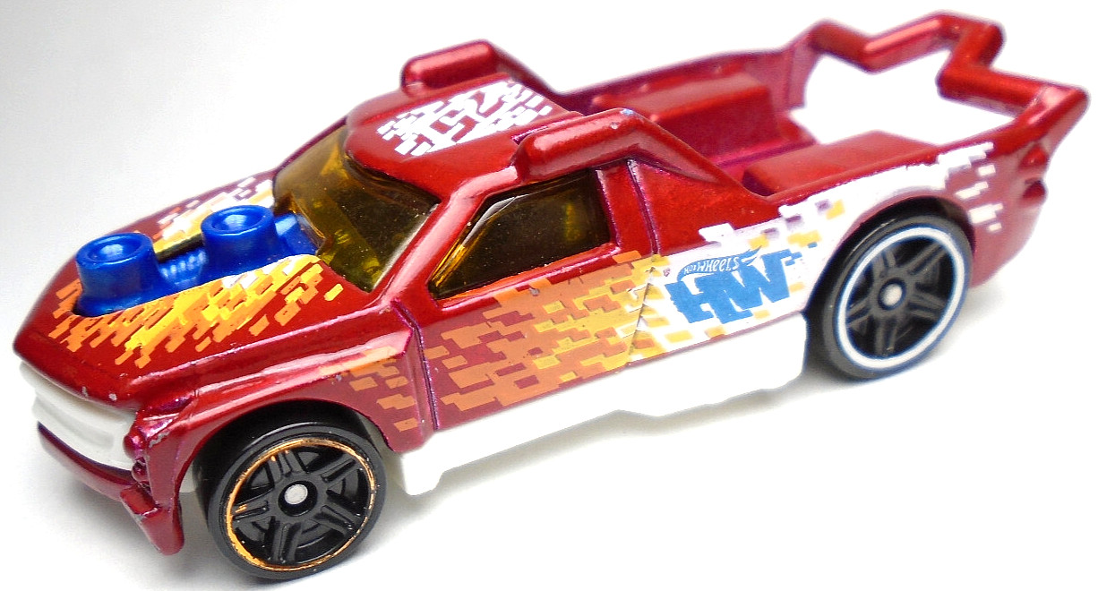 2017 HOT WHEELS FIG RIG #75 RED 1:64 DIECAST 3" RACE TRUCK W WHITE ORANGE & BLUE