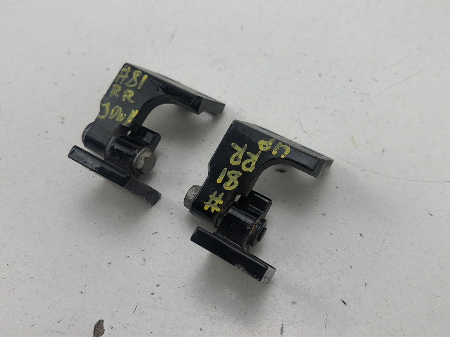 Maserati Ghibli 2014-2017 Rear Right Upper Door hinges Set