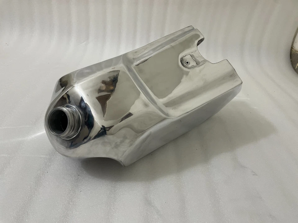 Tanque de gasolina Kawasaki KX125 KX 125 1988-89 aleación de aluminio pulido Foto 4 de 4