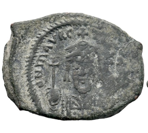 Byzantine Bronze 20 Nummi - Constantinople 582-602 AD - Maurice Tiberius - Afbeelding 2 van 4