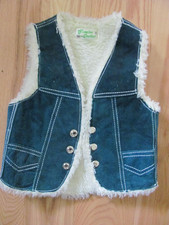 Vintage 70-80s Green Suede Snap Front Sherpa lined Western Vest Youth Kids 4
