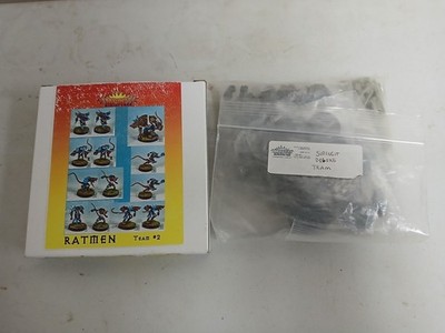 Impact Miniatures Ratmen team 2 and Siringit Delux models for Blood Bowl Skaven